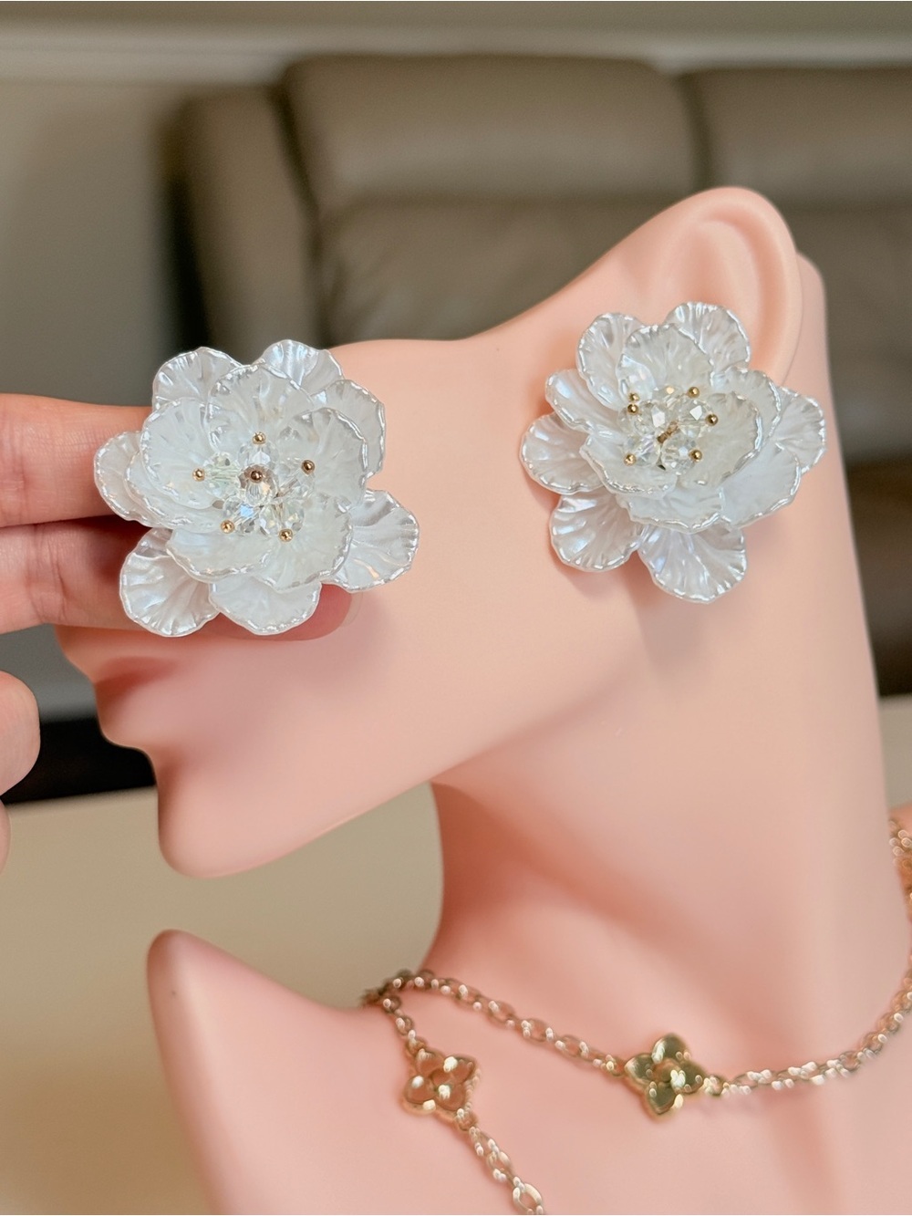 Delicate White Floral Earrings - Picture 10 of 13